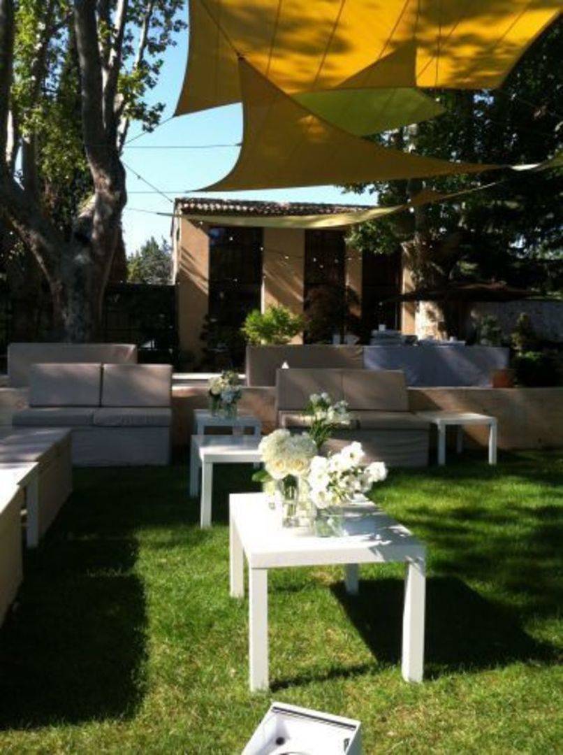 decoration-table-fleuriste-art-et-nature